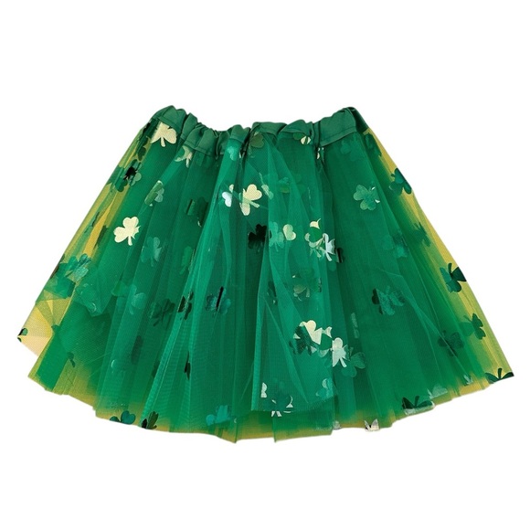 Girl’s Green Tulle Skirt With Clover Leaf Design Fits Size 2+ Brand New - Picture 1 of 2